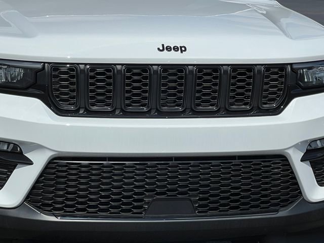 New 2025 Jeep Grand Cherokee Limited w/ Black Appearance Package AWD/4WD image 44