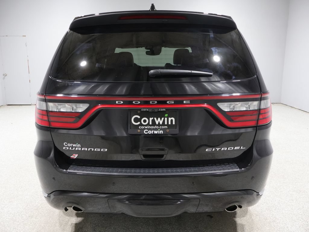 Certified 2022 Dodge Durango Citadel AWD/4WD image 4
