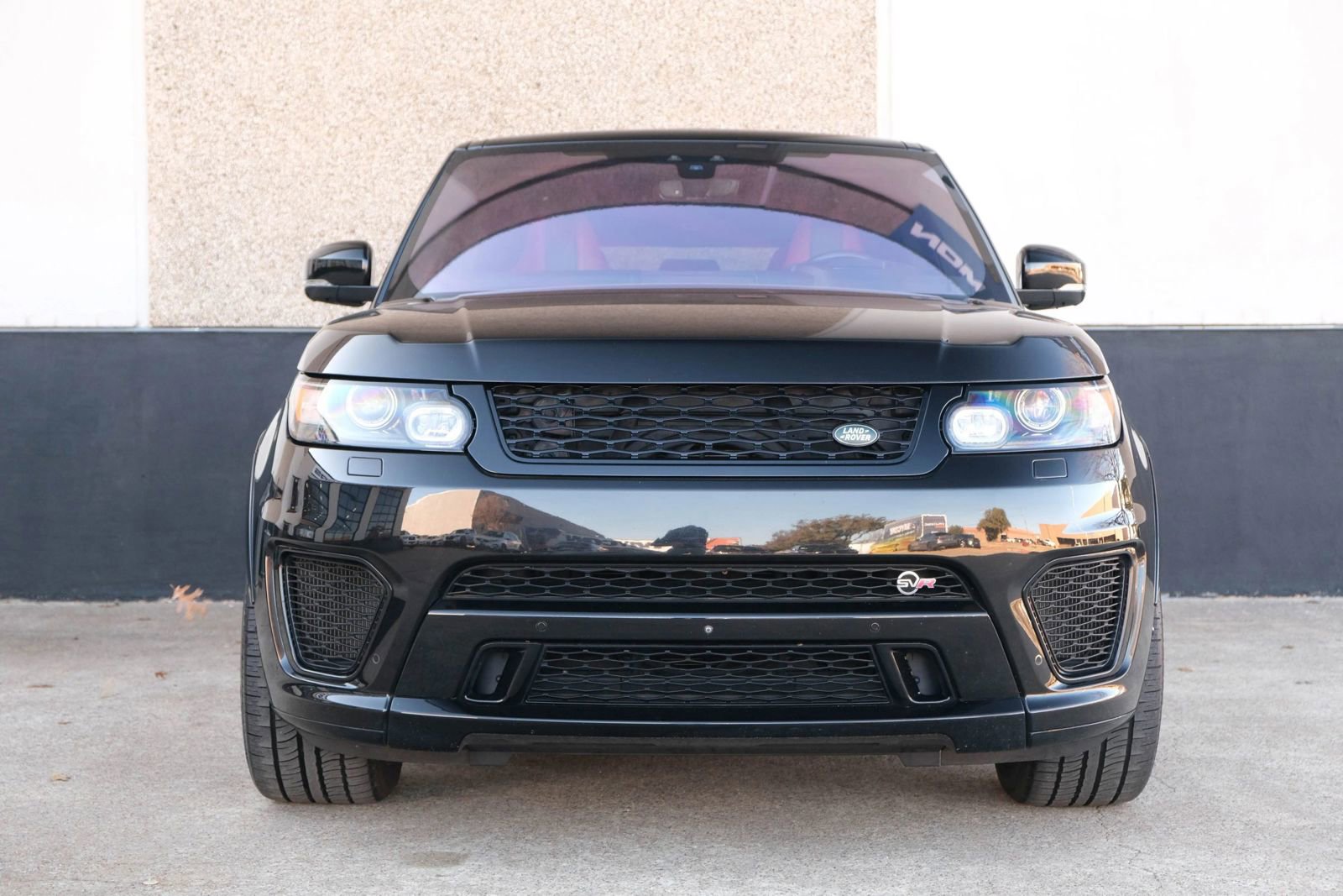 Used 2017 Land Rover Range Rover Sport SVR image 2