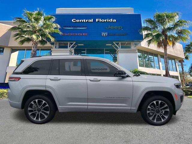 Used 2022 Jeep Grand Cherokee Overland w/ Adv Protech Group III AWD/4WD image 4