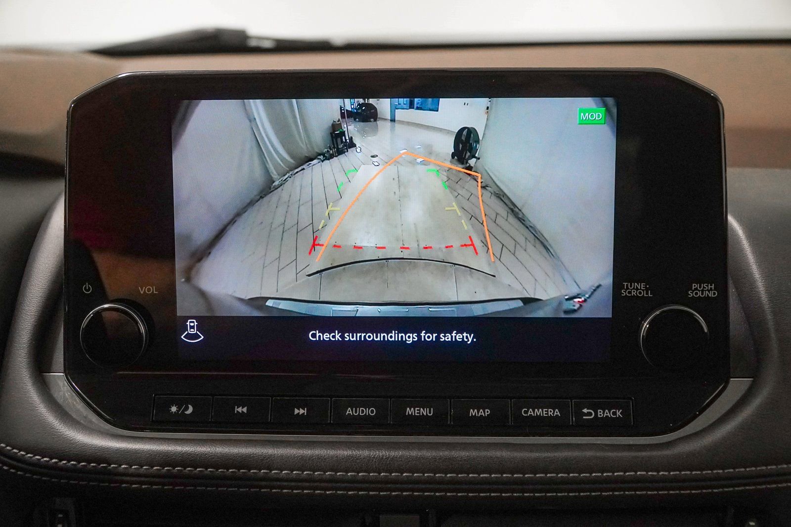 Used 2022 Nissan Rogue Platinum w/ Head-Up Display Package image 32