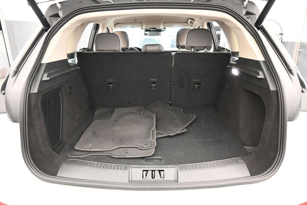 Used 2023 Lincoln Corsair Reserve AWD/4WD image 34