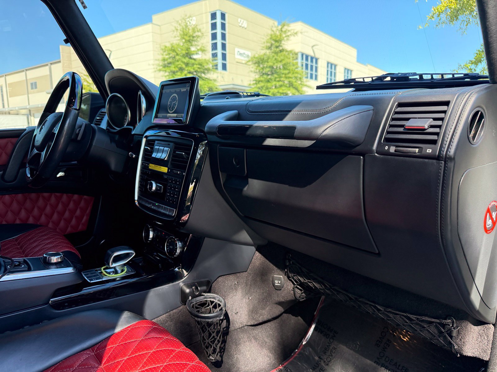 Used 2014 Mercedes-Benz G 63 AMG 4MATIC image 24