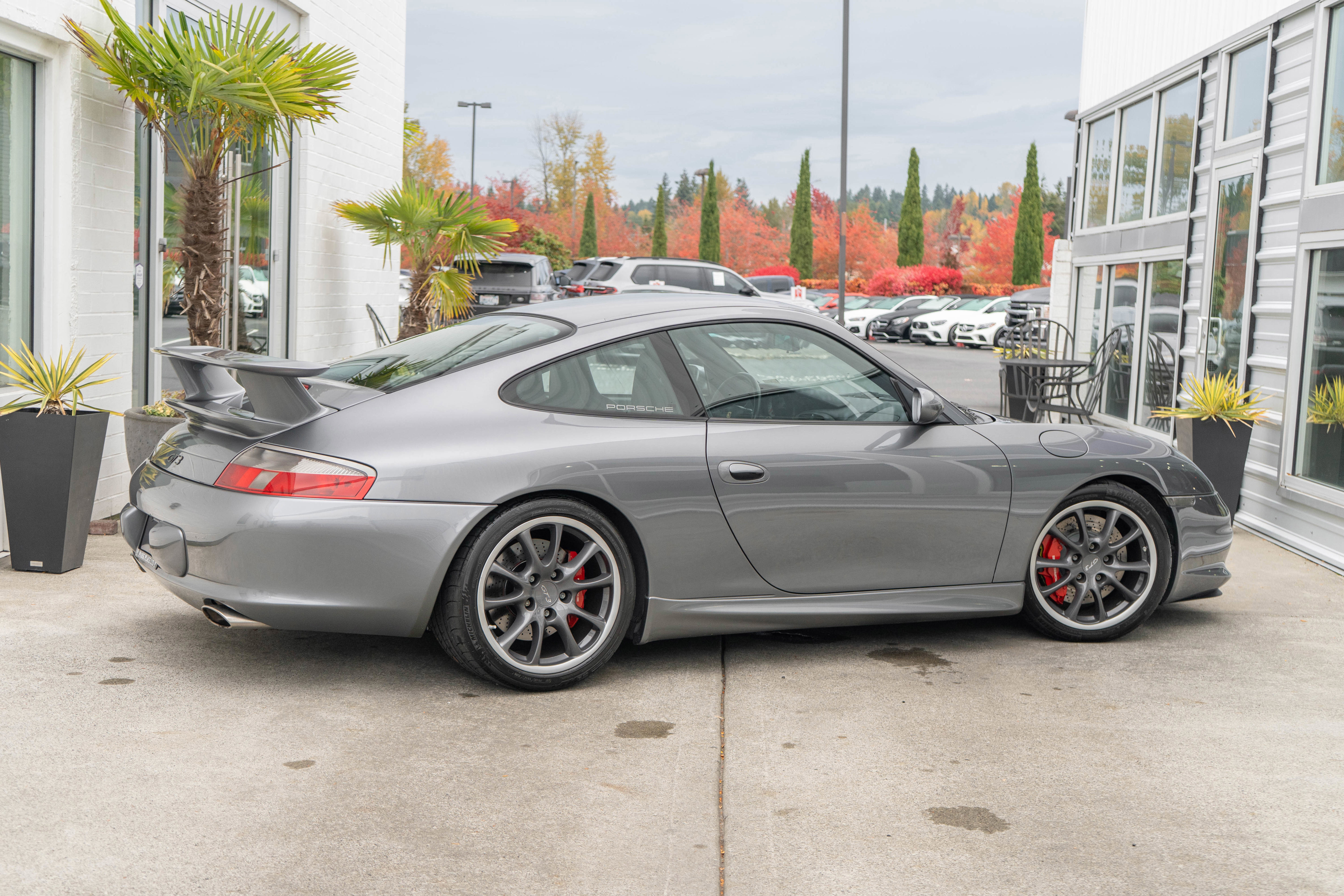 Used 2004 Porsche 911 GT3 image 7