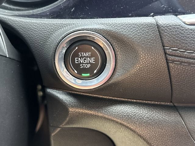 Used 2023 Buick Encore GX Preferred w/ Cold Weather Comfort Package FWD image 16