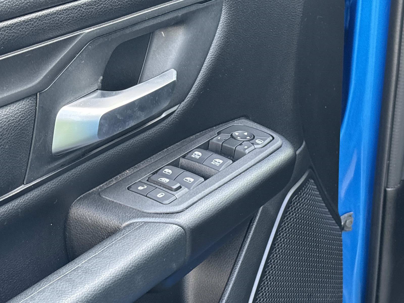 Certified 2025 RAM 1500 Tradesman AWD/4WD image 20