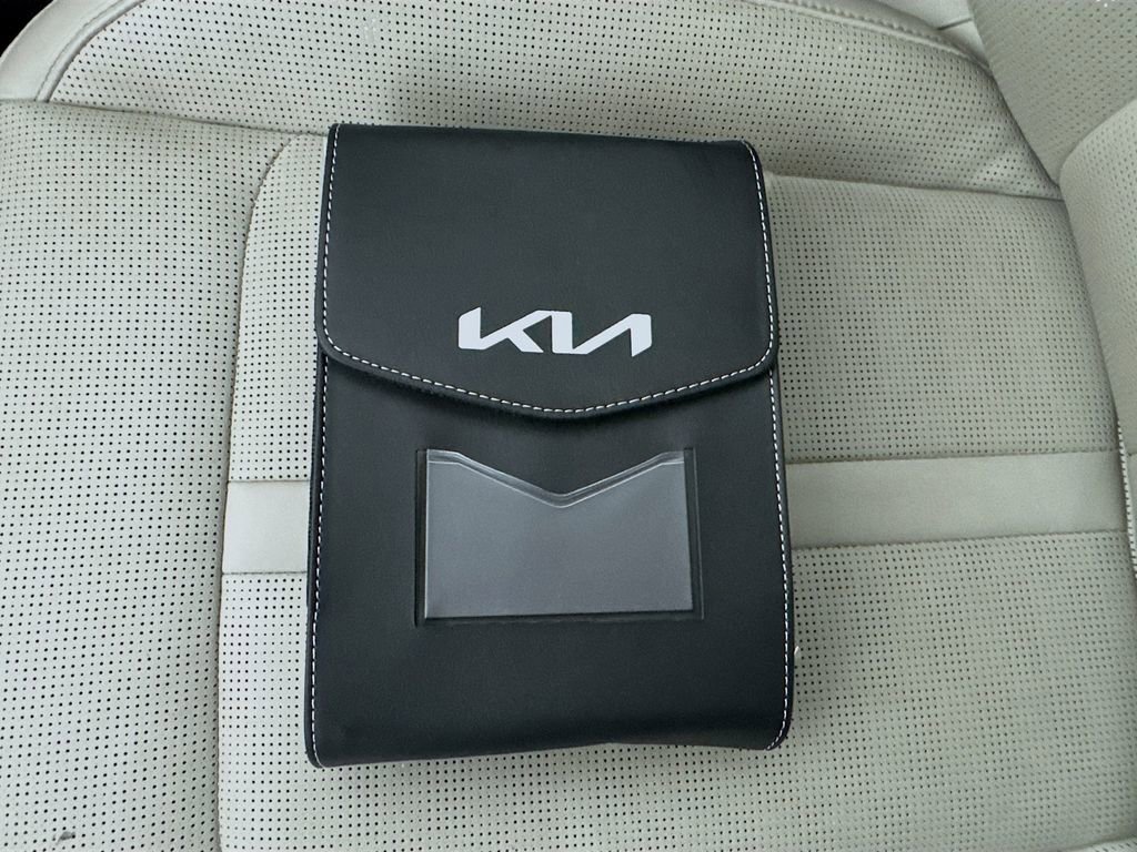 Used 2024 Kia Sorento EX image 37
