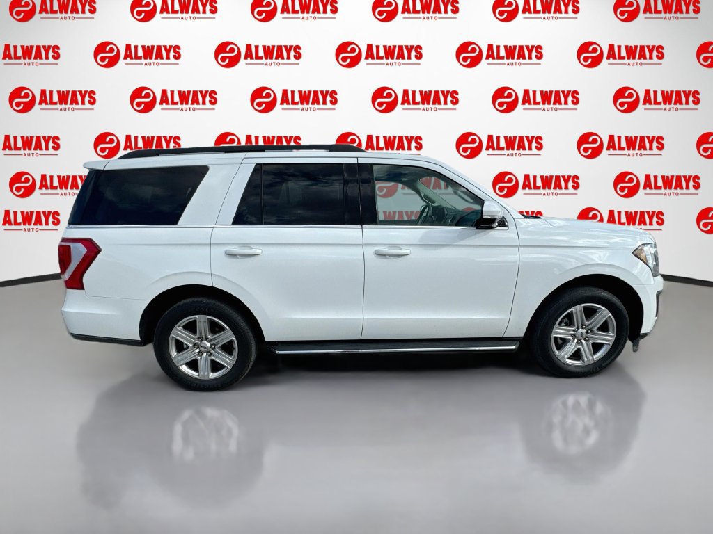 Used 2020 Ford Expedition XLT w/ Equipment Group 202A RWD image 4