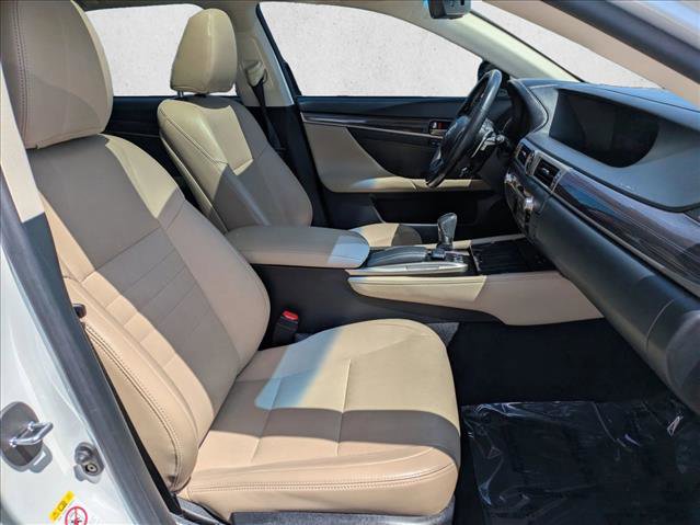 Used 2018 Lexus GS 350 AWD w/ Premium Package image 22