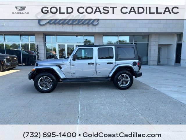 Used 2020 Jeep Wrangler Unlimited Sahara w/ Dual Top Group AWD/4WD image 2
