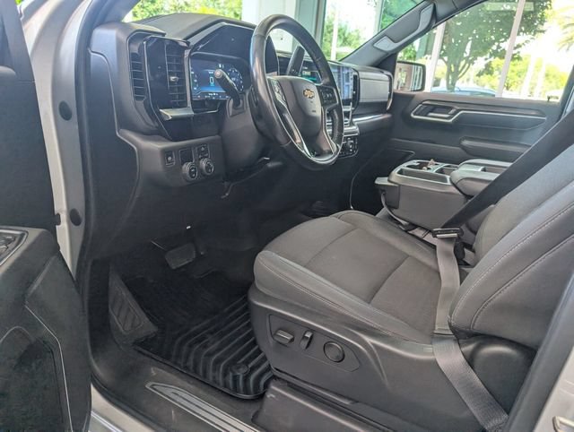 Certified 2022 Chevrolet Silverado 1500 LT RWD image 7
