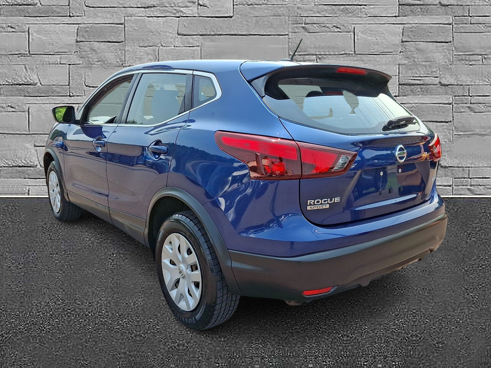 Used 2019 Nissan Rogue Sport S AWD/4WD image 8