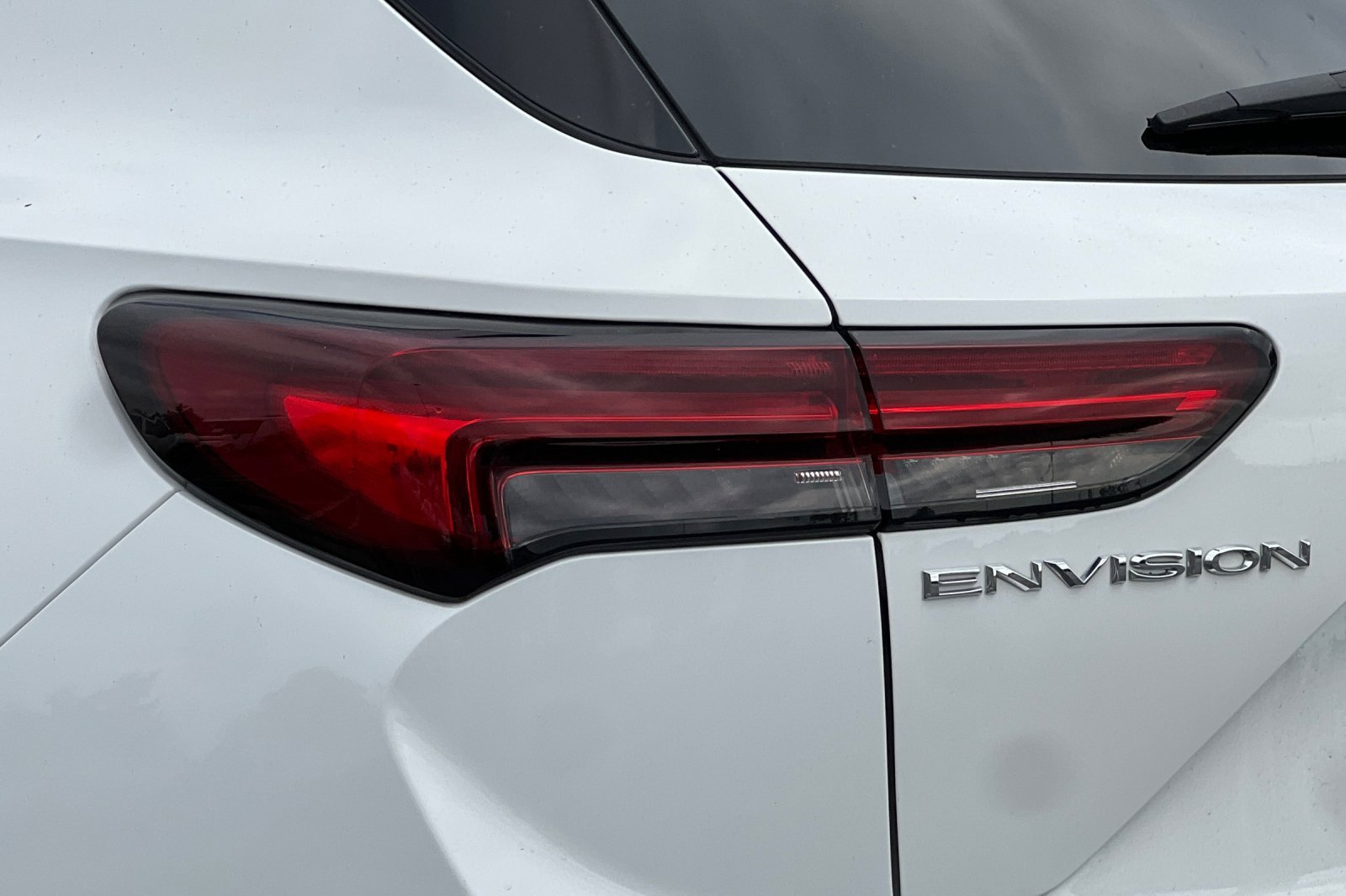 Used 2022 Buick Envision Preferred image 47