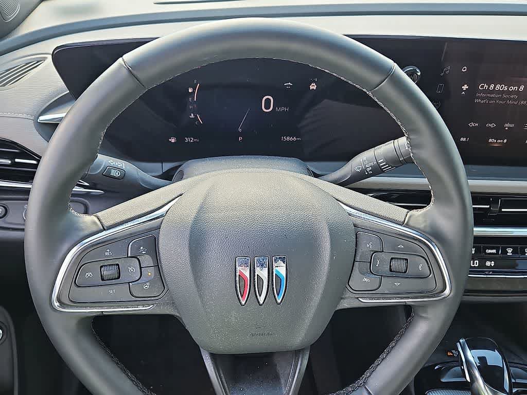 Used 2025 Buick Envista Avenir FWD image 17