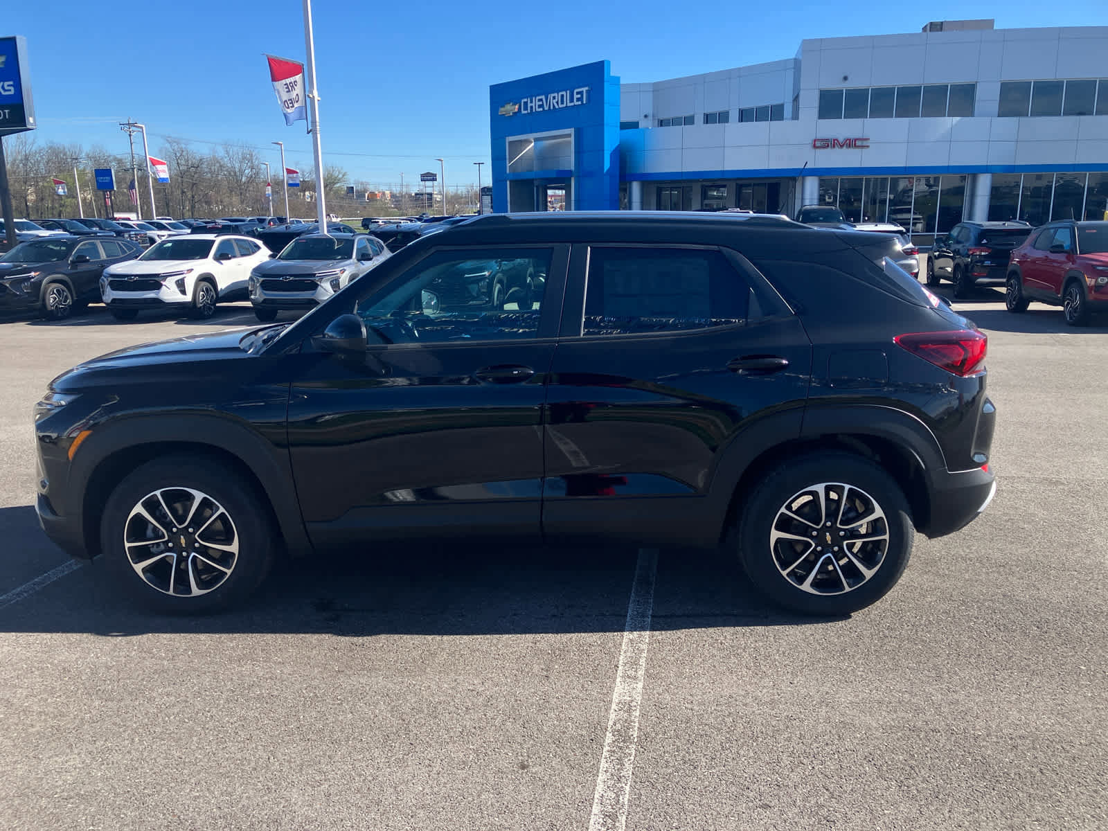 New 2026 Chevrolet TrailBlazer LT w/ Convenience Package image 4
