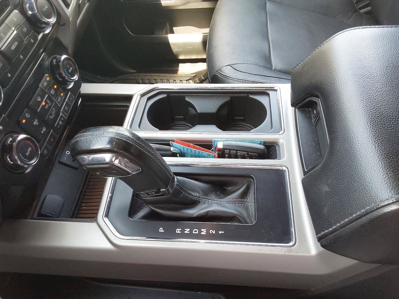 Used 2015 Ford F150 Lariat AWD/4WD image 17