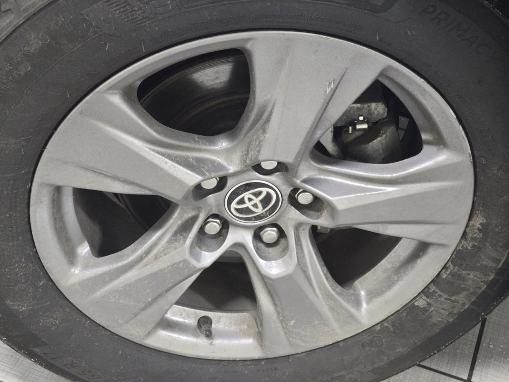 Certified 2024 Toyota RAV4 XLE image 7