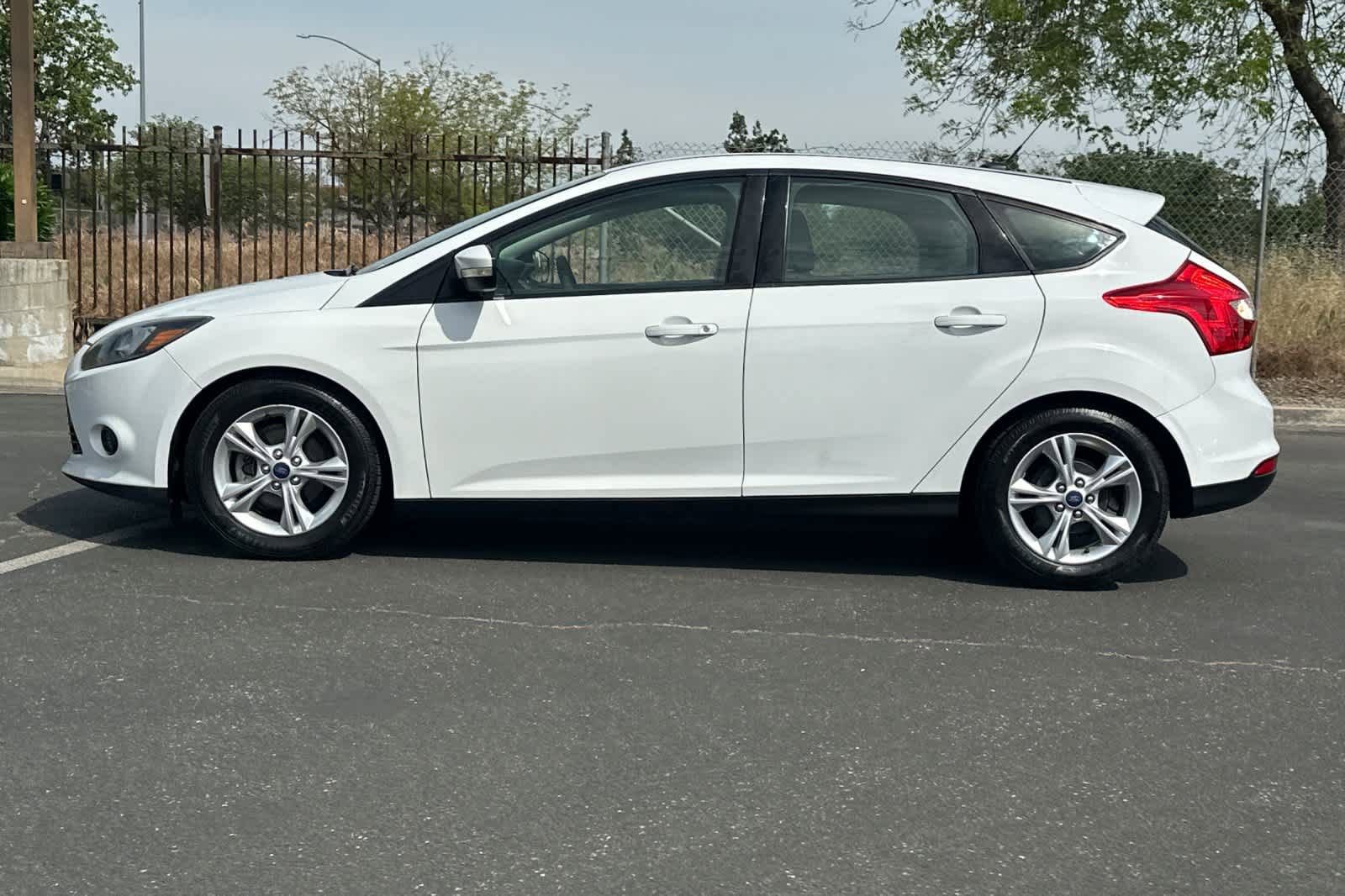 Used 2014 Ford Focus SE FWD image 5