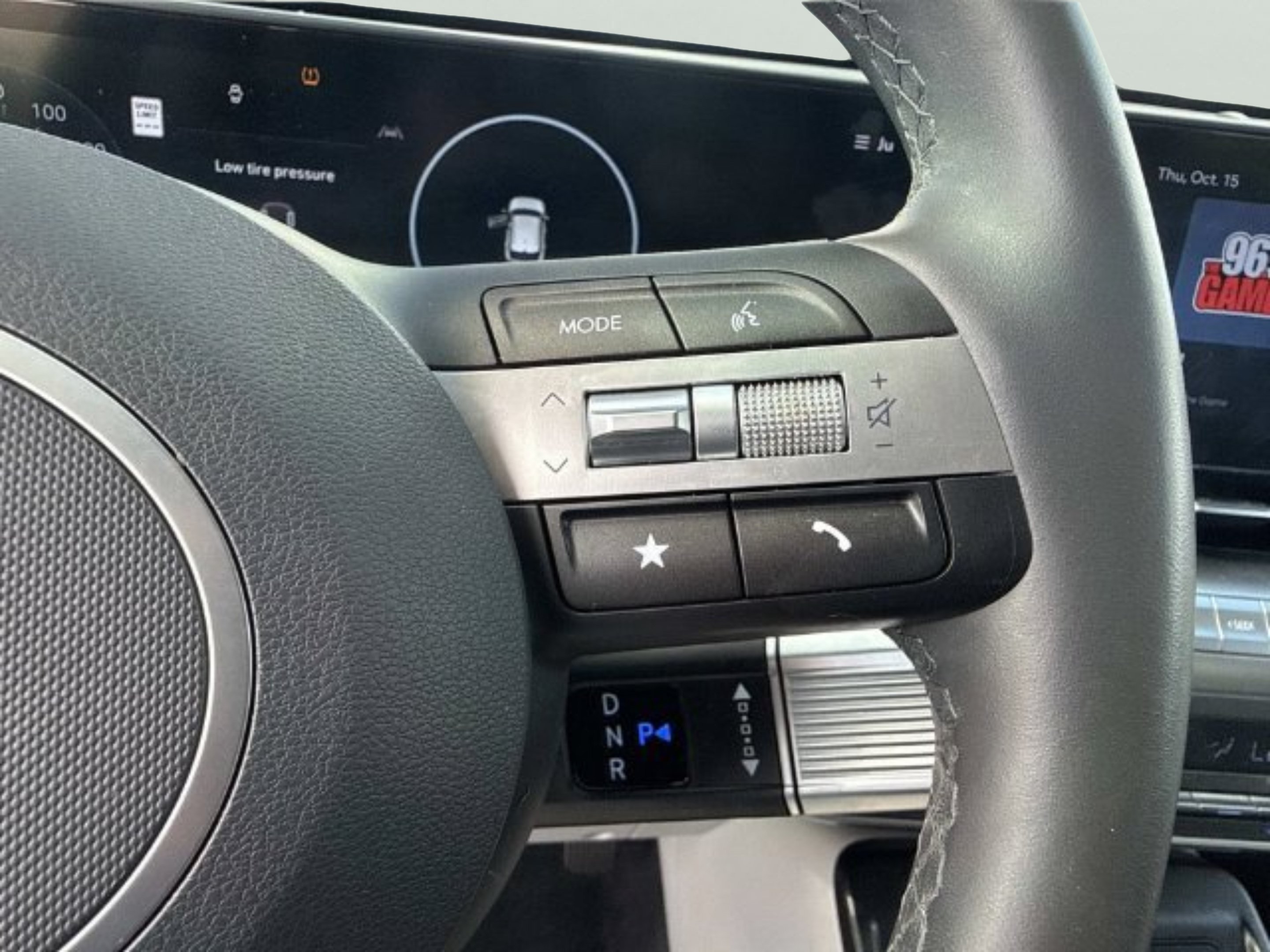 Used 2024 Hyundai Kona SEL w/ Convenience Package FWD image 24