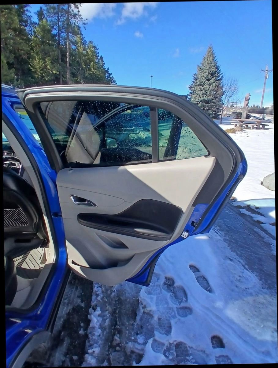 Used 2015 Buick Encore Leather AWD/4WD image 13