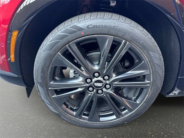 New 2025 Cadillac Optiq Sport 2 image 9