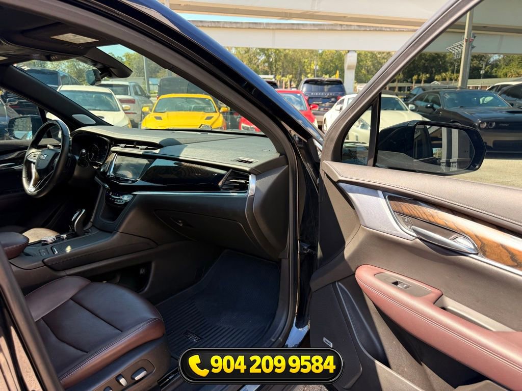 Used 2020 Cadillac XT6 Premium Luxury image 35