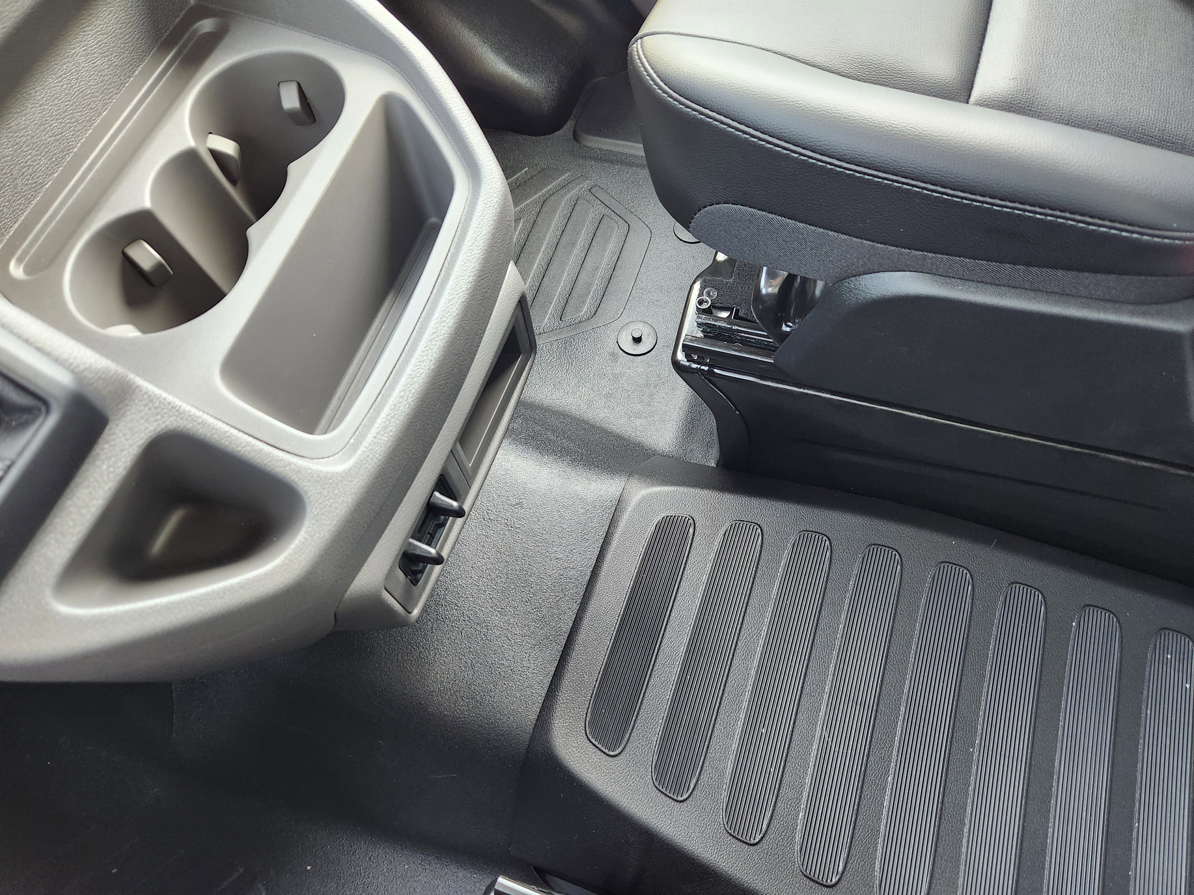 New 2026 Ford Transit 250 148 Medium Roof Extended AWD image 24