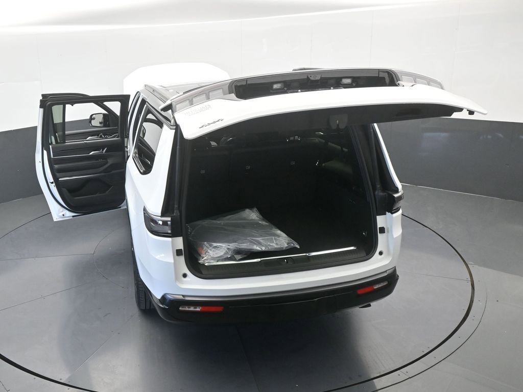 New 2026 Jeep Grand Wagoneer L Summit image 69