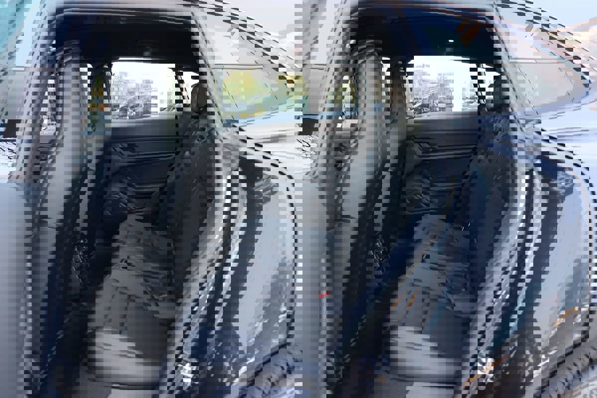 Used 2022 Porsche Taycan 4 Cross Turismo image 41