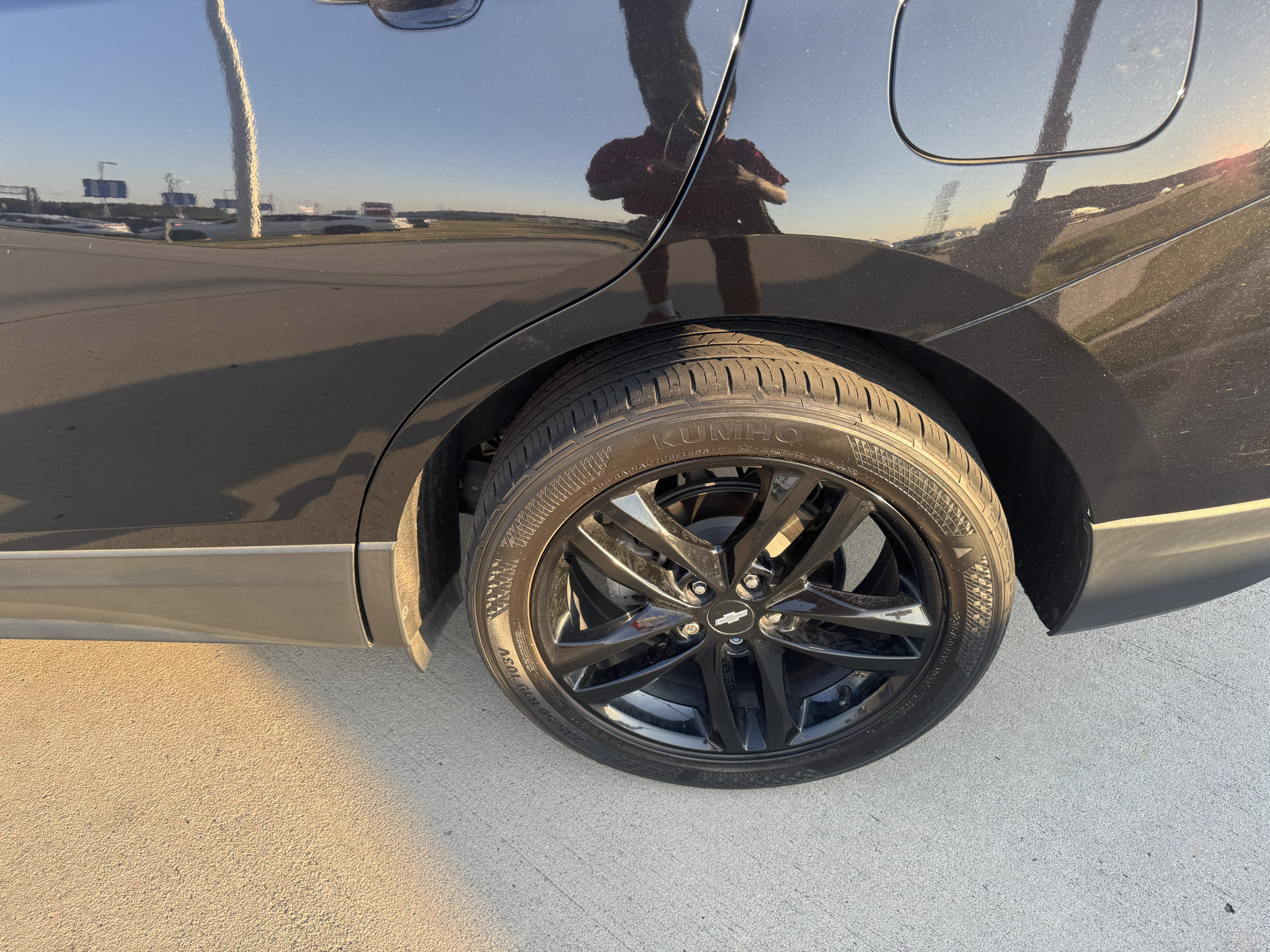 Used 2021 Chevrolet Equinox LT FWD image 32