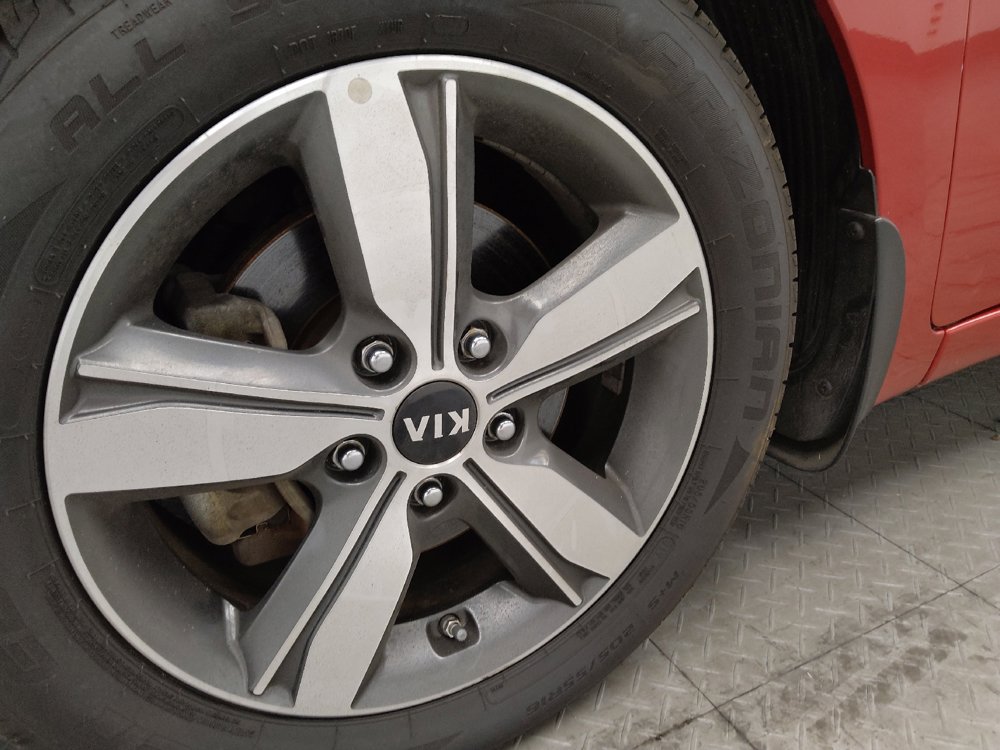 Used 2018 Kia Forte S w/ S Technology Package FWD image 31