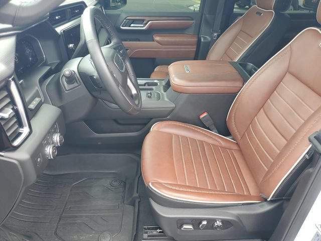Used 2026 GMC Sierra 2500 Denali Ultimate AWD/4WD image 5