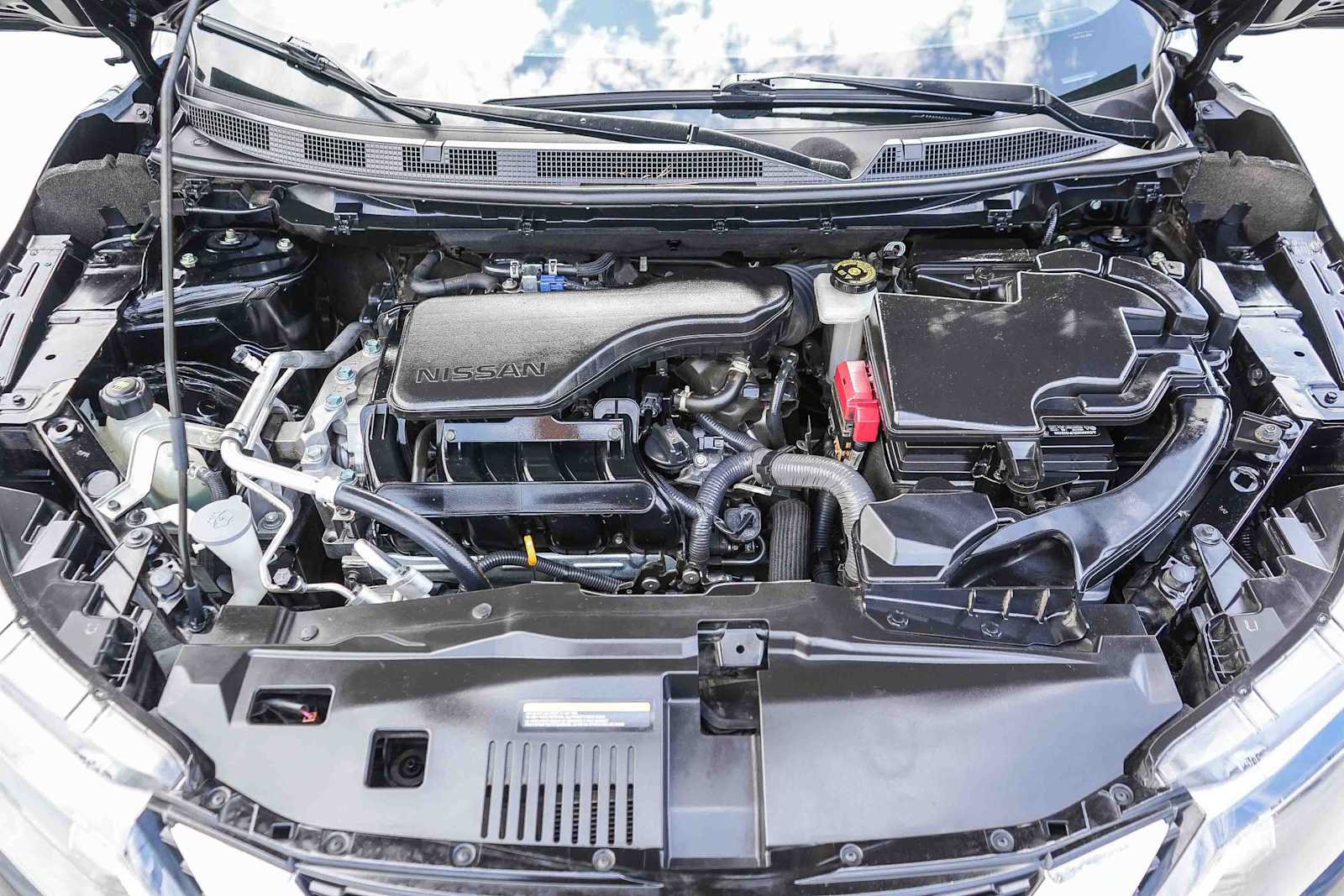 Used 2021 Nissan Rogue Sport SV w/ Technology Package FWD image 26