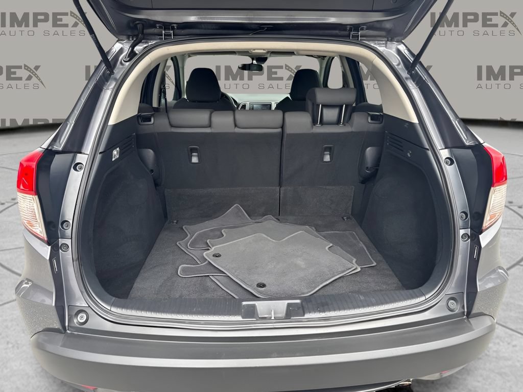 Used 2019 Honda HR-V EX image 18