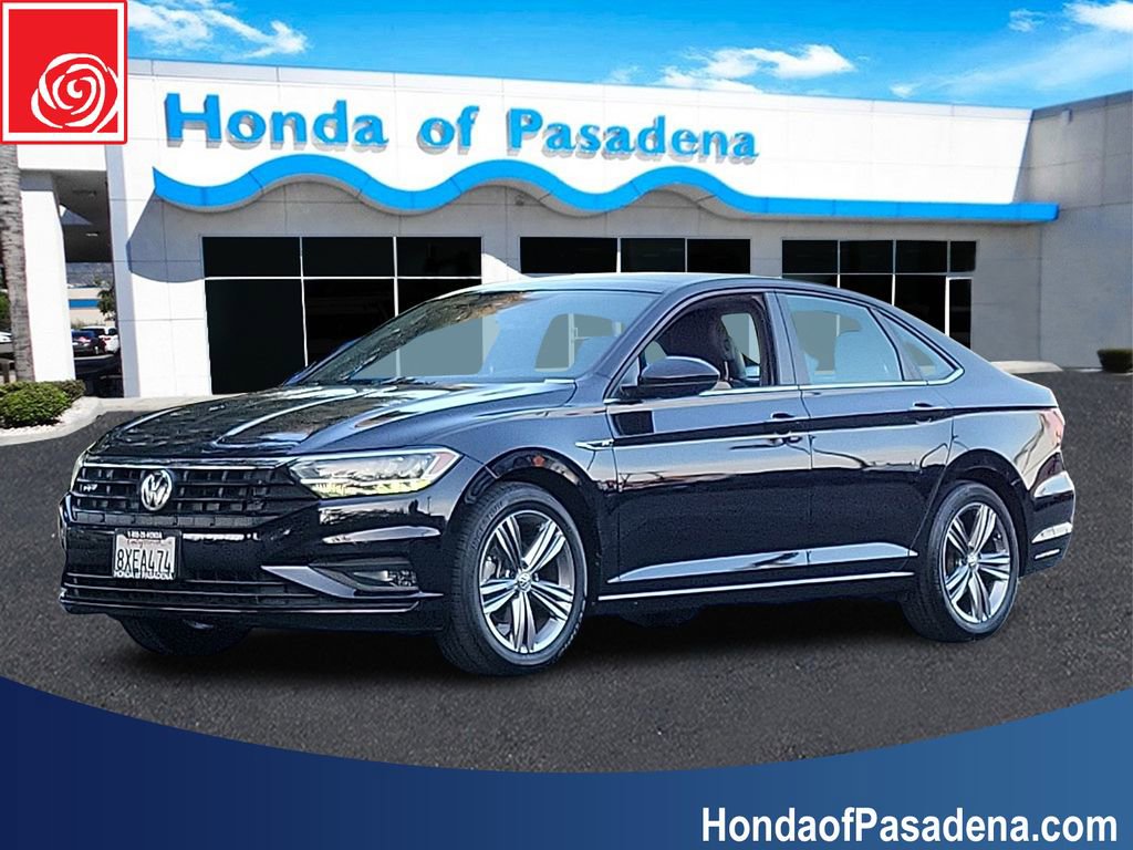 Used 2021 Volkswagen Jetta R-Line FWD image 1