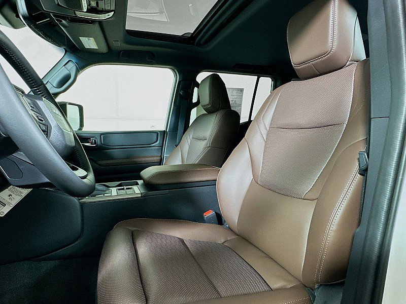 New 2026 Toyota Land Cruiser image 10