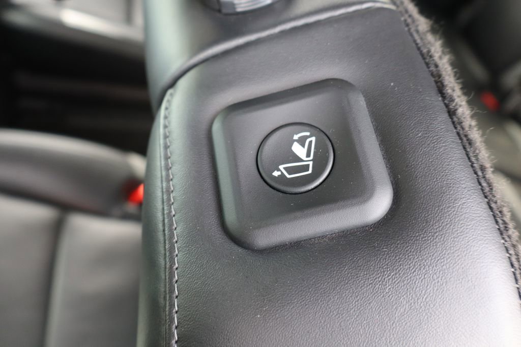 Used 2022 Kia Telluride S image 47