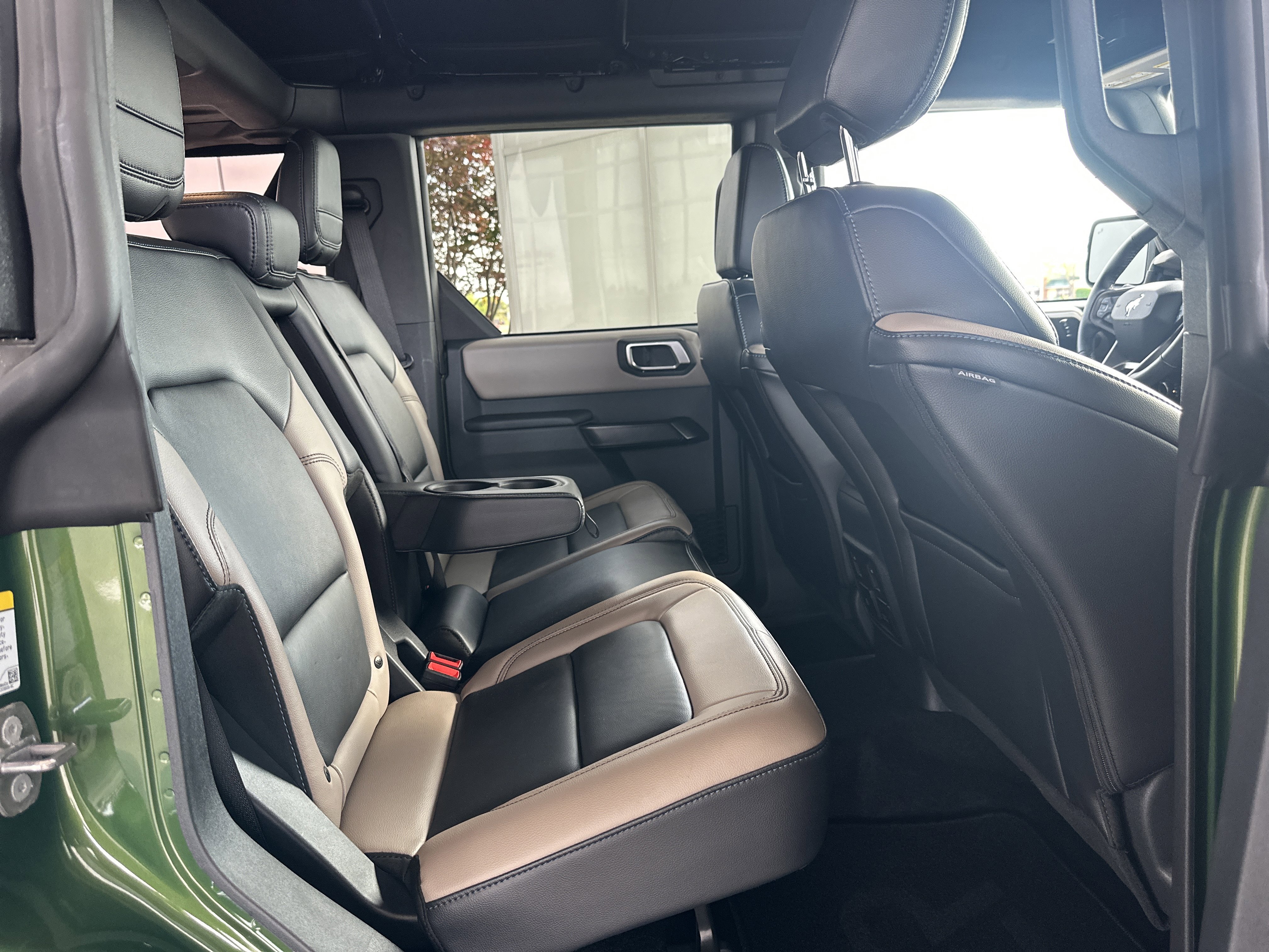 Used 2024 Ford Bronco Wildtrak image 16