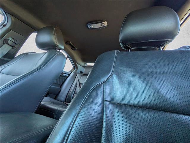Used 2017 Ford Taurus Limited FWD image 9