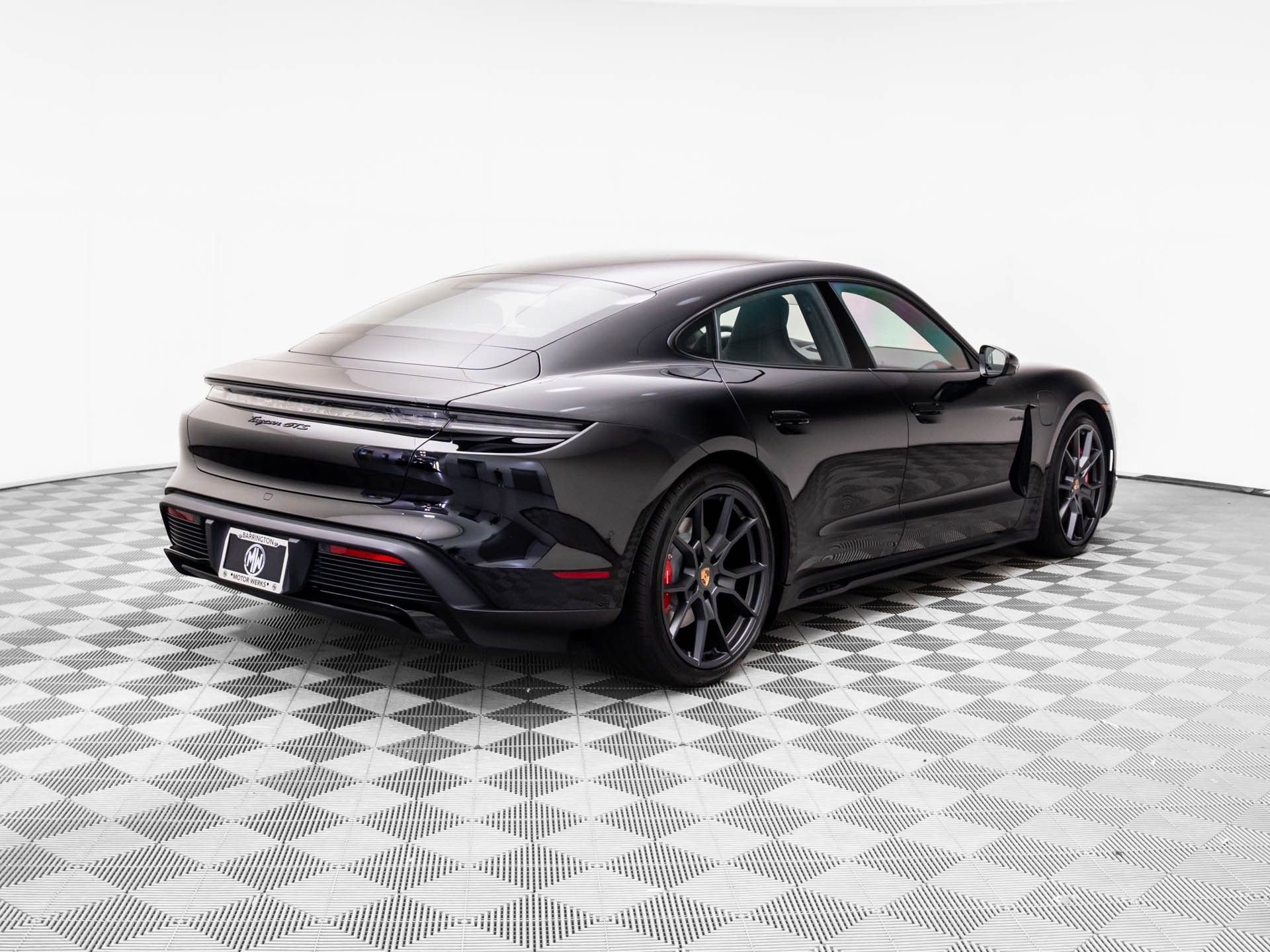New 2026 Porsche Taycan GTS AWD/4WD image 8