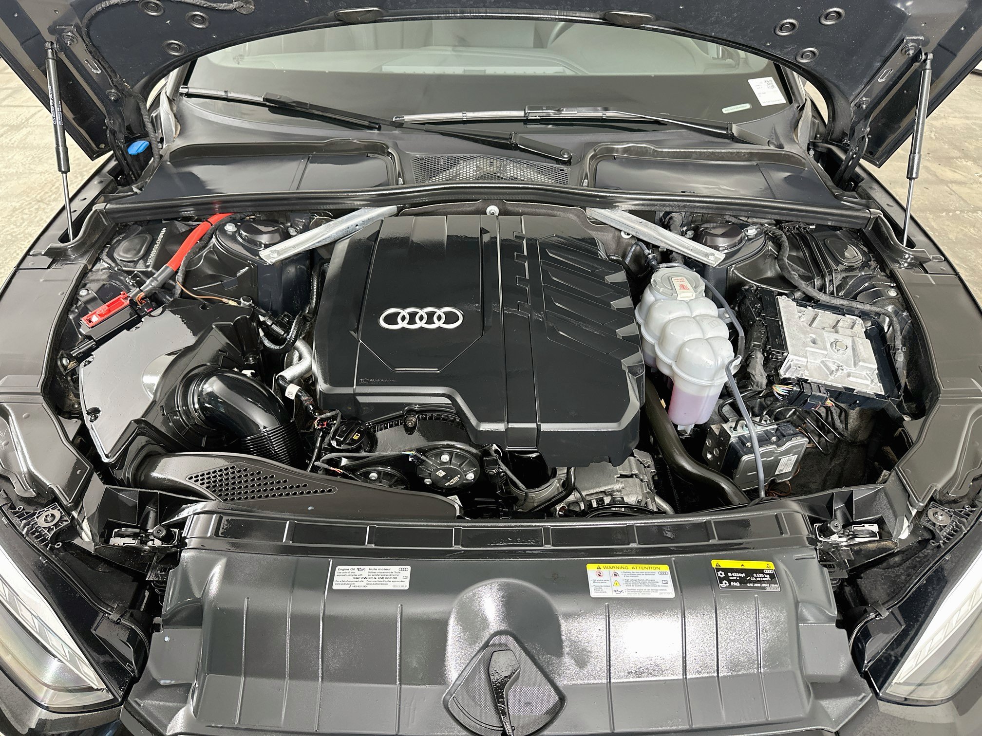 Used 2025 Audi A5 2.0T Premium Plus AWD/4WD image 34
