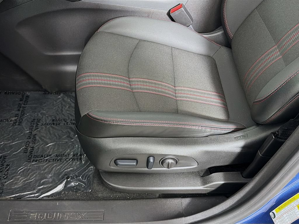 Used 2024 Chevrolet Equinox RS AWD/4WD image 18