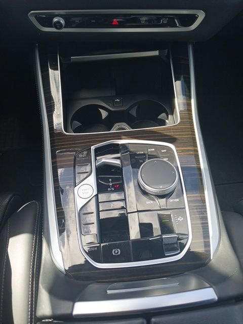 Used 2025 BMW X5 xDrive50e image 24