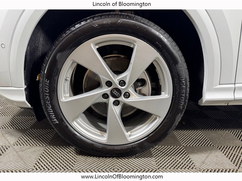 Used 2025 Audi Q5 Premium Plus w/ Premium Plus AWD/4WD image 25