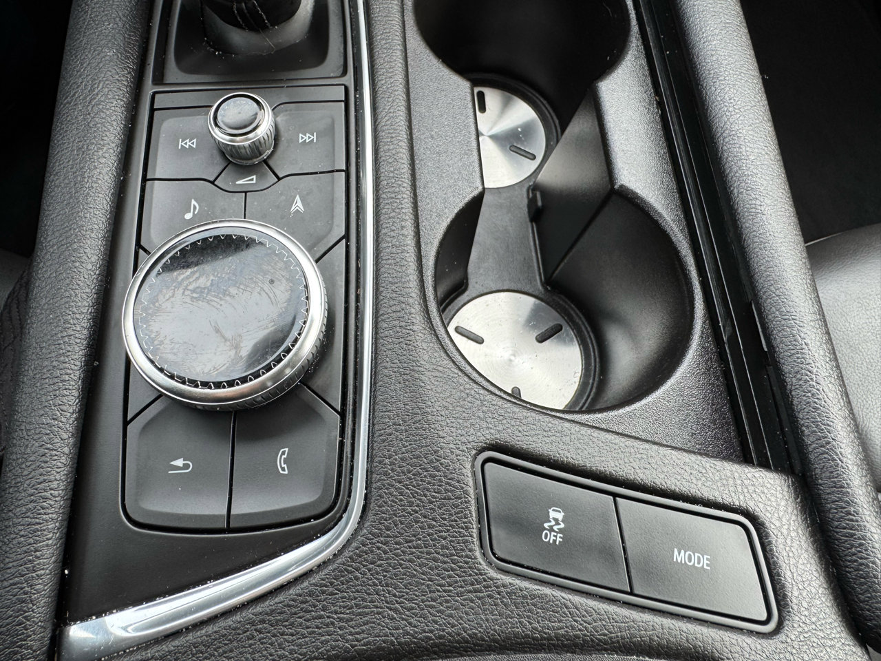 Used 2025 Cadillac XT5 Premium Luxury image 22