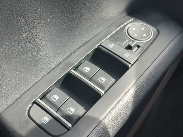 Used 2021 Kia Soul LX FWD image 23