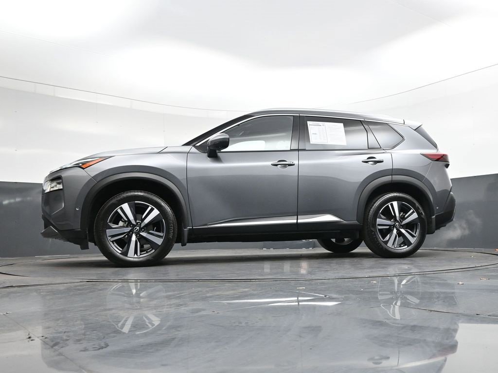 Used 2023 Nissan Rogue SL w/ SL Premium Package image 39