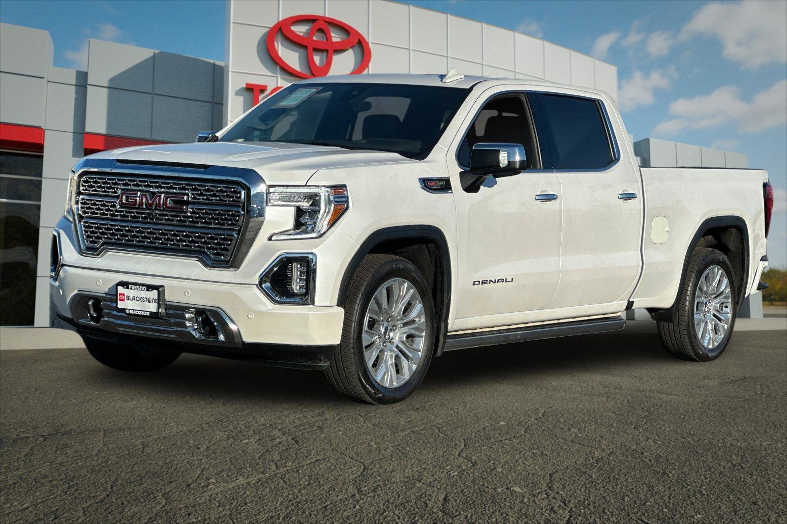 Used 2022 GMC Sierra 1500 Denali w/ Denali Reserve Package AWD/4WD image 7