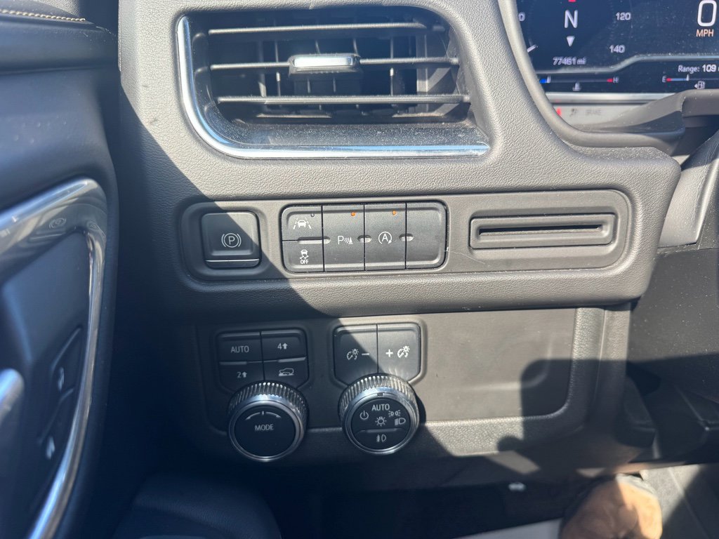 Used 2023 GMC Yukon SLT image 18