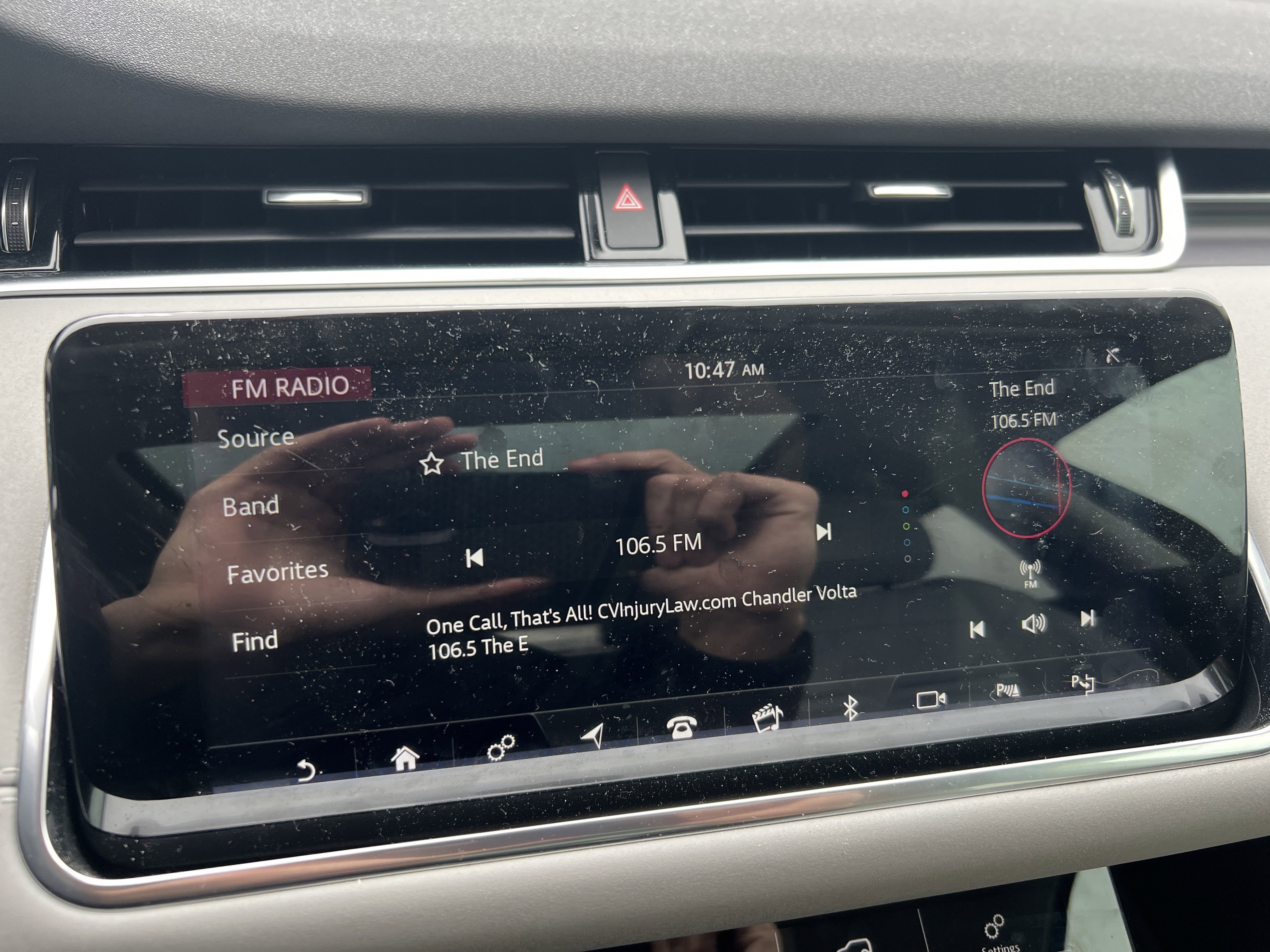 Used 2020 Land Rover Range Rover Evoque SE image 23